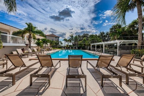 Condo in Tarpon Springs, Florida, 2 bedrooms  № 1618106 - photo 26