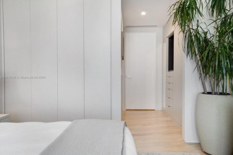 Купить кондоминиум в Майами-Бич, Флорида 2 спальни, 134.99м2, № 2013156 - фото 10