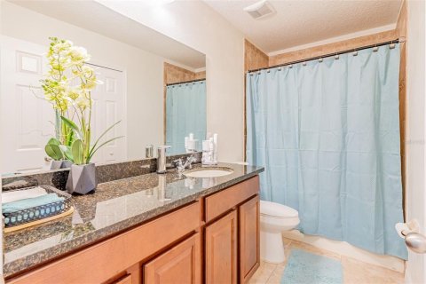 Casa en venta en Orlando, Florida, 6 dormitorios, 292.46 m2 № 1799939 - foto 19