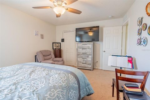 Casa en venta en Orlando, Florida, 6 dormitorios, 292.46 m2 № 1799939 - foto 18
