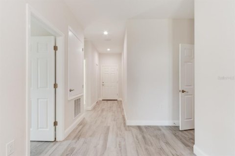 Villa ou maison à vendre à DeLand, Floride: 3 chambres, 131.74 m2 № 2238108 - photo 8