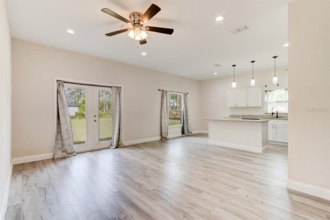 Villa ou maison à vendre à DeLand, Floride: 3 chambres, 131.74 m2 № 2238108 - photo 3