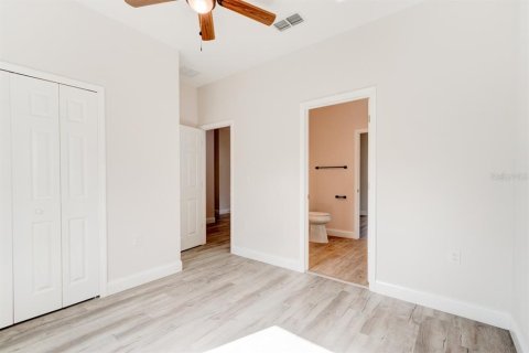 Villa ou maison à vendre à DeLand, Floride: 3 chambres, 131.74 m2 № 2238108 - photo 10