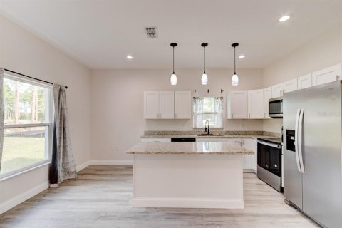 Villa ou maison à vendre à DeLand, Floride: 3 chambres, 131.74 m2 № 2238108 - photo 6