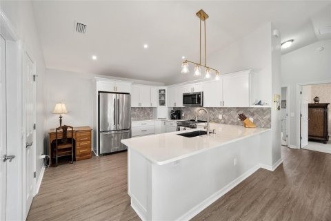 Casa en venta en The Villages, Florida, 2 dormitorios, 107.4 m2 № 1918262 - foto 6