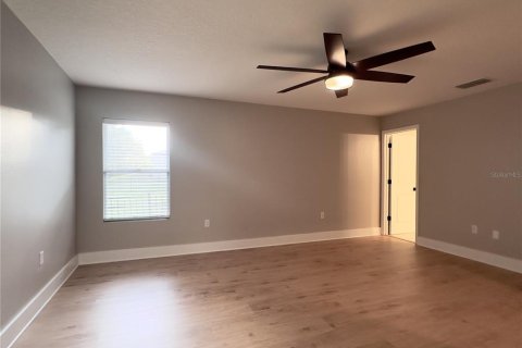 House in Clermont, Florida 4 bedrooms, 185.34 sq.m. № 2312575 - photo 29
