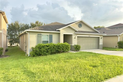 House in Clermont, Florida 4 bedrooms, 185.34 sq.m. № 2312575 - photo 6