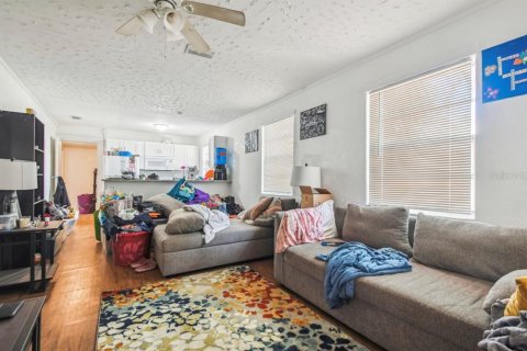 Casa en alquiler en Tampa, Florida, 3 dormitorios, 94.39 m2 № 1915794 - foto 7