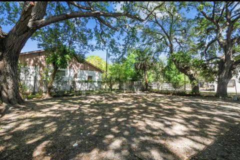 Casa en alquiler en Tampa, Florida, 3 dormitorios, 94.39 m2 № 1915794 - foto 17