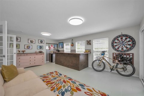 Купить виллу или дом в Клируотер, Флорида 9 комнат, 192.77м2, № 2140582 - фото 22