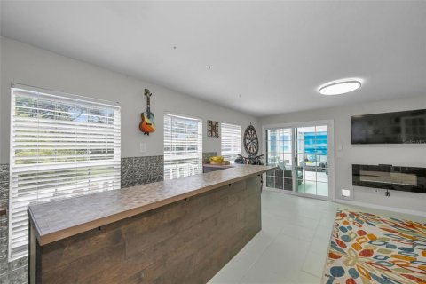 Купить виллу или дом в Клируотер, Флорида 9 комнат, 192.77м2, № 2140582 - фото 23