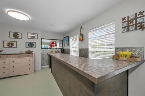 Купить виллу или дом в Клируотер, Флорида 9 комнат, 192.77м2, № 2140582 - фото 24