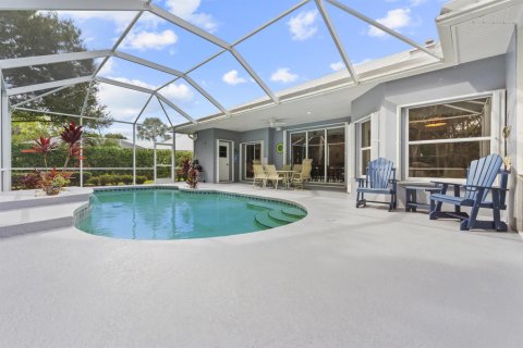 House in Palm City, Florida 3 bedrooms, 192.77 sq.m. № 2402396 - photo 28