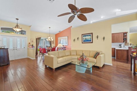 House in Palm City, Florida 3 bedrooms, 192.77 sq.m. № 2402396 - photo 3