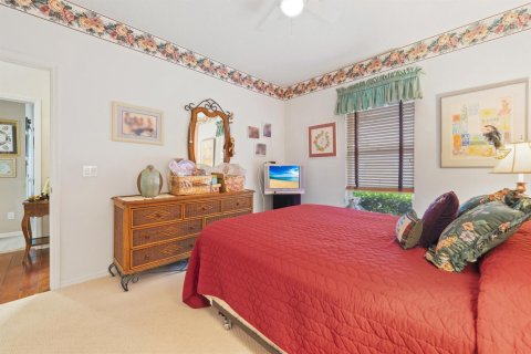 House in Palm City, Florida 3 bedrooms, 192.77 sq.m. № 2402396 - photo 23