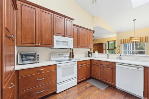 House in Palm City, Florida 3 bedrooms, 192.77 sq.m. № 2402396 - photo 9