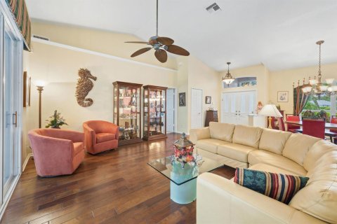 House in Palm City, Florida 3 bedrooms, 192.77 sq.m. № 2402396 - photo 4