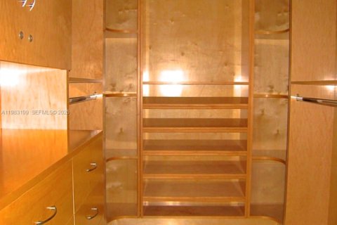 Casa en venta en Pinecrest, Florida, 4 dormitorios, 284.56 m2 № 2050048 - foto 22