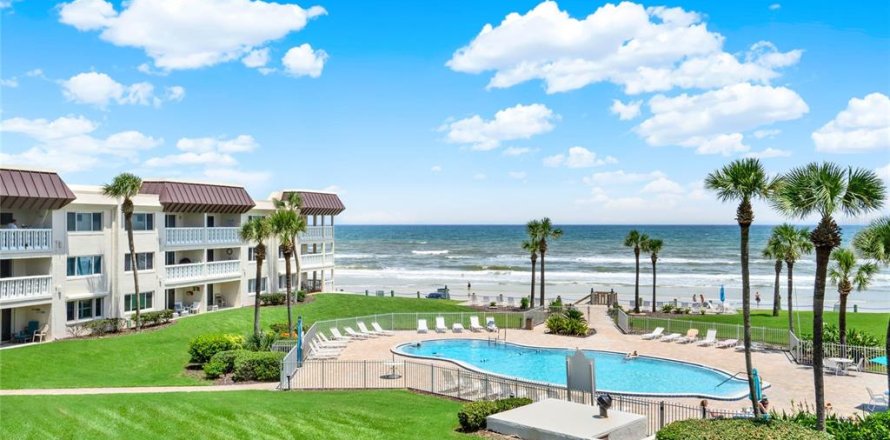Condominio en New Smyrna Beach, Florida, 2 dormitorios  № 1512131