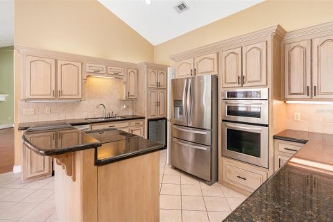 Casa en venta en Orlando, Florida, 4 dormitorios, 288 m2 № 1914225 - foto 11
