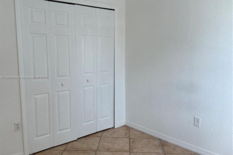 Casa en venta en Doral, Florida, 3 dormitorios, 119.84 m2 № 1945877 - foto 8