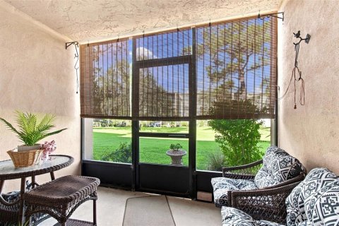 Condo in Dunedin, Florida, 2 bedrooms № 2383364 - photo 22