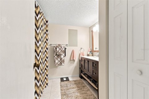 Condo in Dunedin, Florida, 2 bedrooms № 2383364 - photo 17