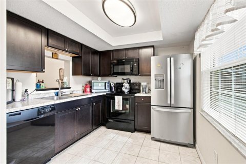 Condo in Dunedin, Florida, 2 bedrooms № 2383364 - photo 5