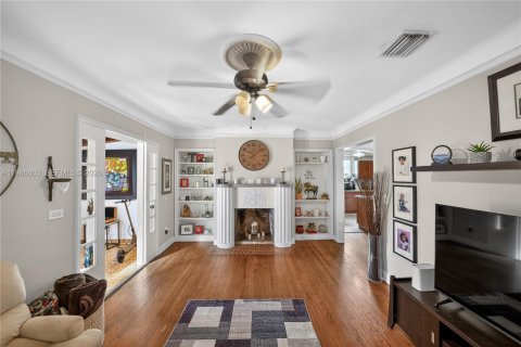 Купить виллу или дом в Майами-Шорс, Флорида 3 спальни, 129.41м2, № 2044981 - фото 7