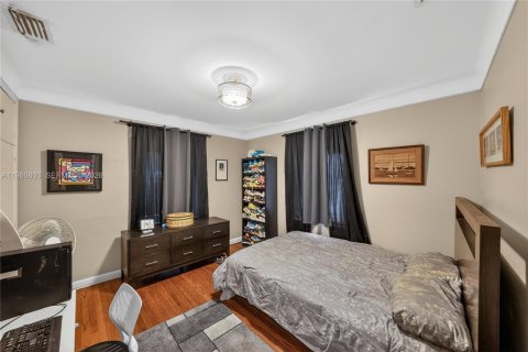 Купить виллу или дом в Майами-Шорс, Флорида 3 спальни, 129.41м2, № 2044981 - фото 12