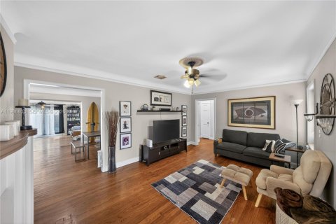 Купить виллу или дом в Майами-Шорс, Флорида 3 спальни, 129.41м2, № 2044981 - фото 8