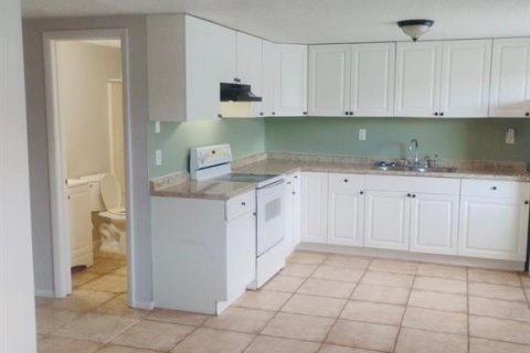 Immobilier commercial à vendre à Bradenton, Floride: 173.91 m2 № 2430723 - photo 11