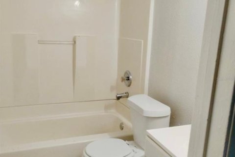 Immobilier commercial à vendre à Bradenton, Floride: 173.91 m2 № 2430723 - photo 16