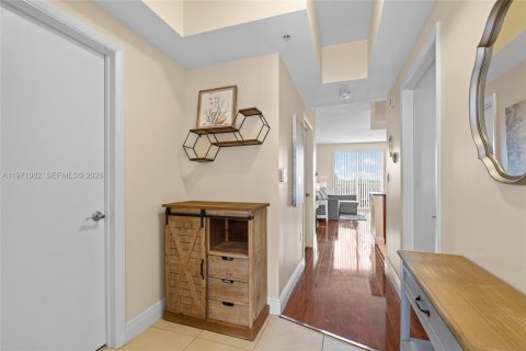 Copropriété à vendre à Miami, Floride: 2 chambres, 79.15 m2 № 2146426 - photo 28