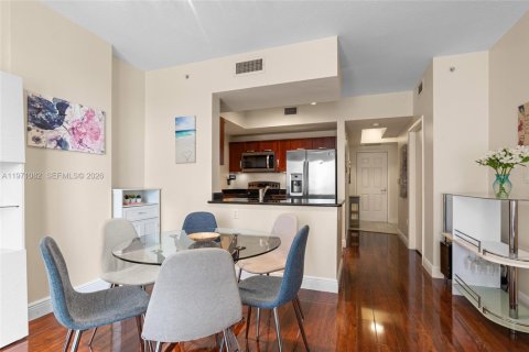 Copropriété à vendre à Miami, Floride: 2 chambres, 79.15 m2 № 2146426 - photo 6