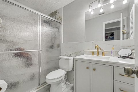 Casa en venta en Palm Bay, Florida, 3 dormitorios, 142.14 m2 № 2384067 - foto 11