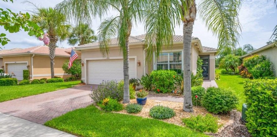 Casa en Wimauma, Florida 2 dormitorios, 185.9 m2 № 2239325