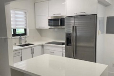 Купить кондоминиум в Майами, Флорида 1 спальня, 55.28м2, № 1817019 - фото 1