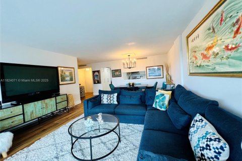 Снять в аренду кондоминиум в Ки-Бискейн, Флорида 2 спальни, 117.06м2, № 1958719 - фото 8