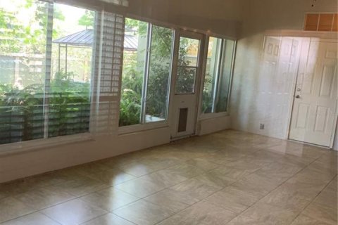 Casa en alquiler en Ocala, Florida, 3 dormitorios, 239.87 m2 № 1754578 - foto 11