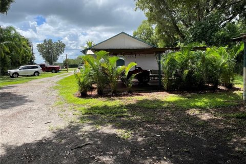 House in Plant City, Florida 3 bedrooms, 111.48 sq.m. № 2166193 - photo 22