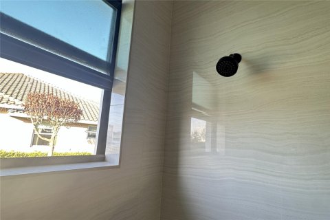 House in Vero Beach, Florida 3 bedrooms, 234.11 sq.m. № 2031423 - photo 20