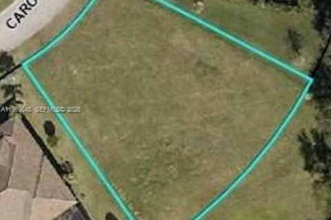 House in Vero Beach, Florida 3 bedrooms, 232.26 sq.m. № 2031423 - photo 2