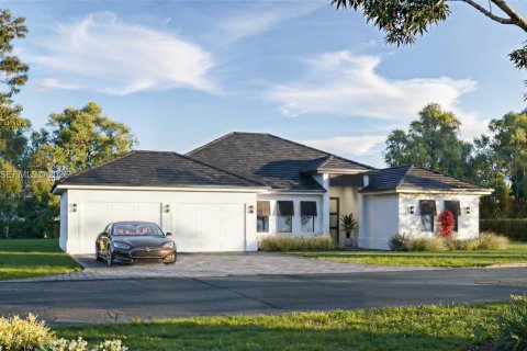 House in Vero Beach, Florida 3 bedrooms, 232.26 sq.m. № 2031423