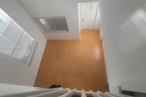 Touwnhouse à louer à Sunrise, Floride: 3 chambres, 155.89 m2 № 1964556 - photo 10