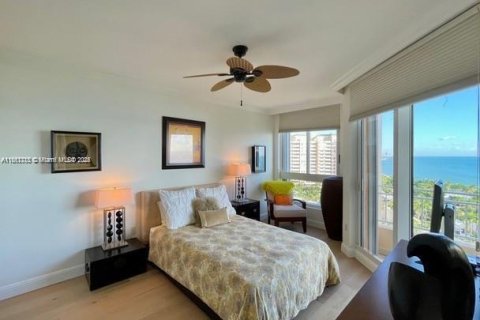 Condo in Key Biscayne, Florida, 3 bedrooms  № 1890604 - photo 3
