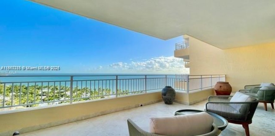 Condo in Key Biscayne, Florida, 3 bedrooms  № 1890604