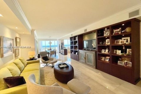 Condo in Key Biscayne, Florida, 3 bedrooms  № 1890604 - photo 7