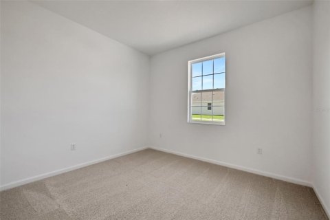 House in Tavares, Florida 4 bedrooms, 163.32 sq.m. № 2388086 - photo 17