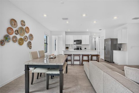 Villa ou maison à vendre à Sarasota, Floride: 4 chambres, 147.81 m2 № 2138355 - photo 6